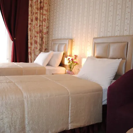 Hotel Flowers 4*